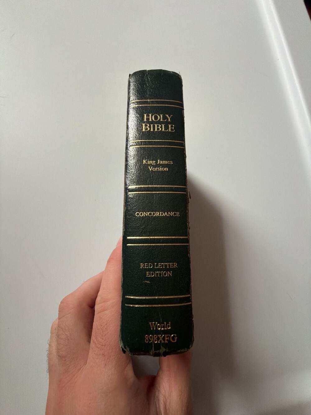 World Bible Publishers King James Version Holy Bible with Concordance, Red Lette